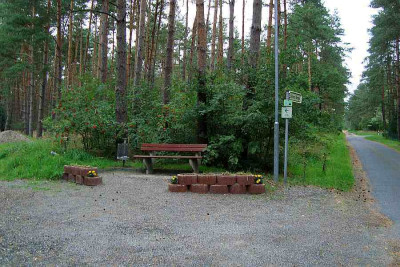 rastplatz-am-wald_2011_thoeren.jpg