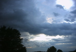 Wolkenhimmel_uber_Bayern.jpg